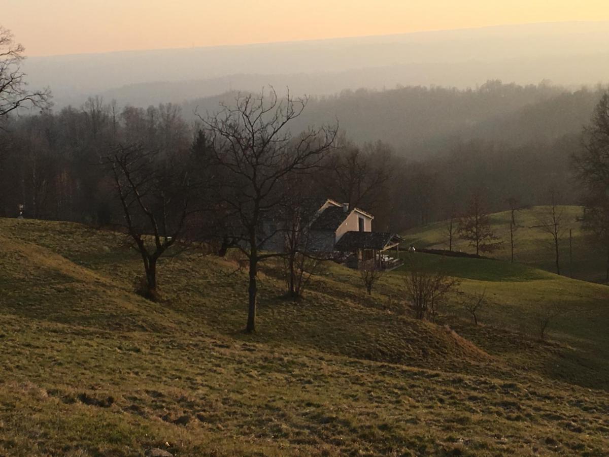 Cascina Serra Eco-House Beb Muzzano Exteriör bild