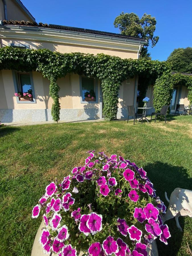 Cascina Serra Eco-House Beb Muzzano Exteriör bild
